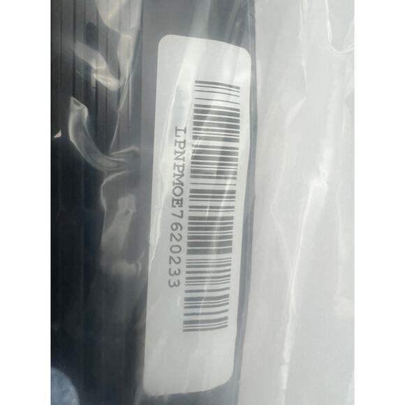 COPY - NETGEAR Nighthawk 6-Stream AX5400 Wifi 6 Router 2500 sq ft coverage - Picture 7 of 8